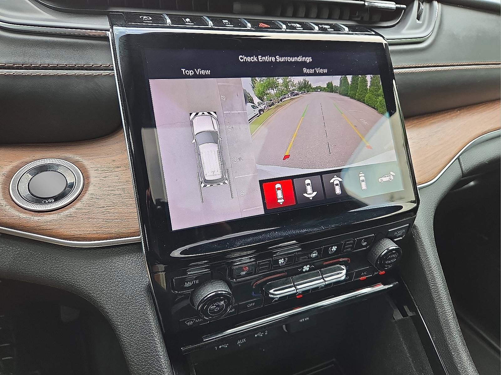 Used 2022 Jeep Grand Cherokee Summit w/ Adv Protech Group IV image 17
