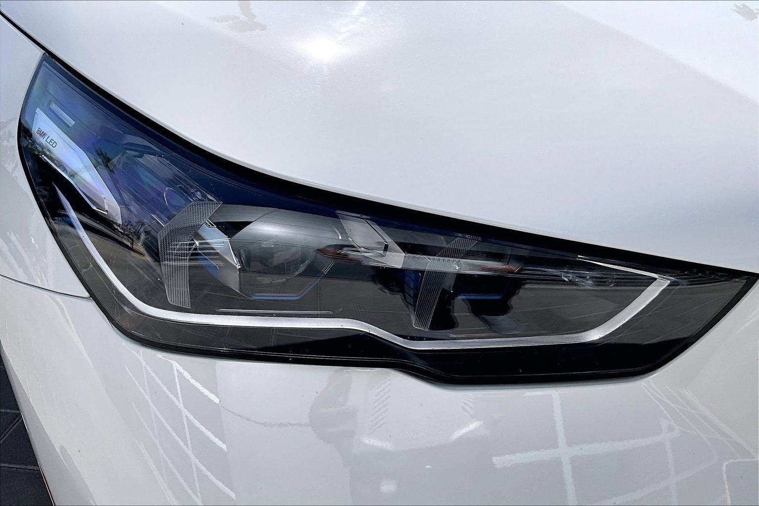 Used 2024 BMW i5 eDrive40i w/ M Sport Package image 27