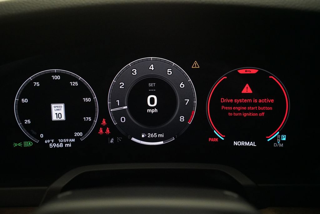 Certified 2025 Porsche 911 Carrera RWD image 19