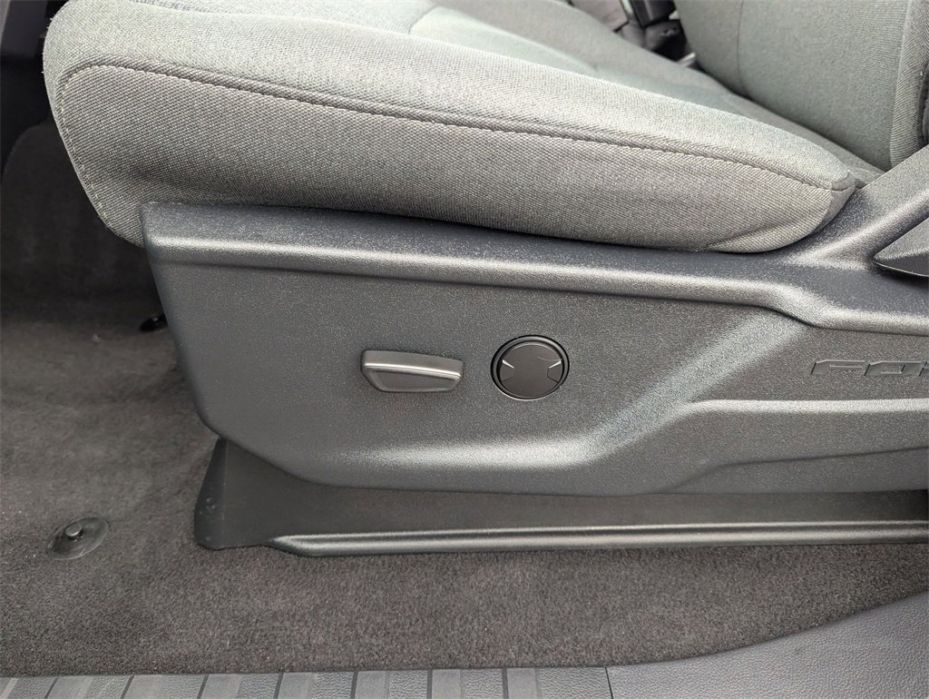 Used 2025 Ford F150 XLT w/ Equipment Group 301A Standard image 12