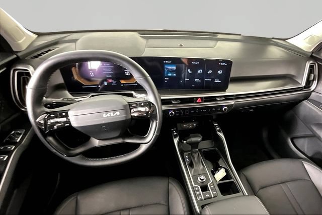 Certified 2026 Kia Sorento S w/ S Panoramic Sunroof Package FWD image 7