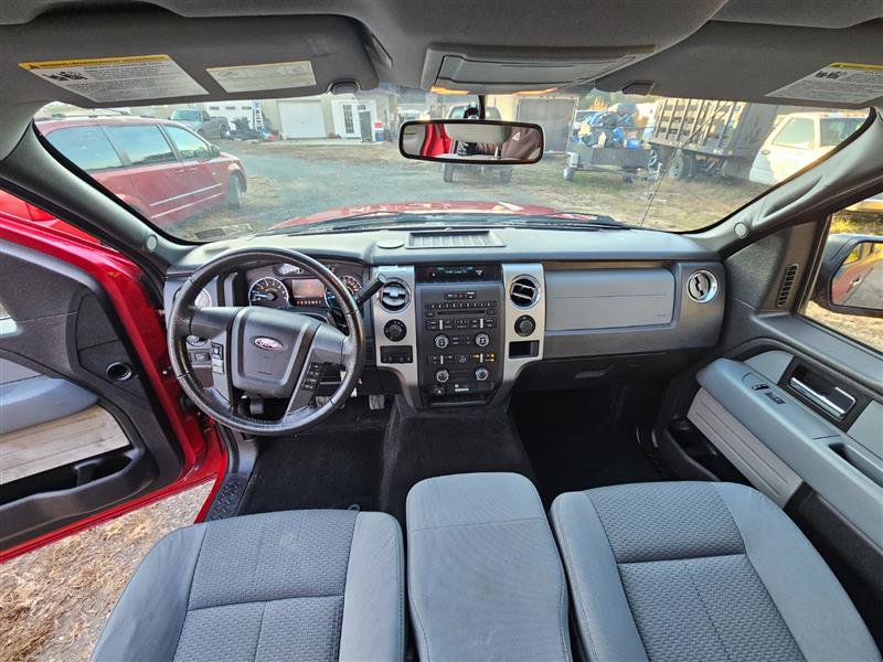Used 2012 Ford F150 XLT w/ XLT Chrome Pkg image 7