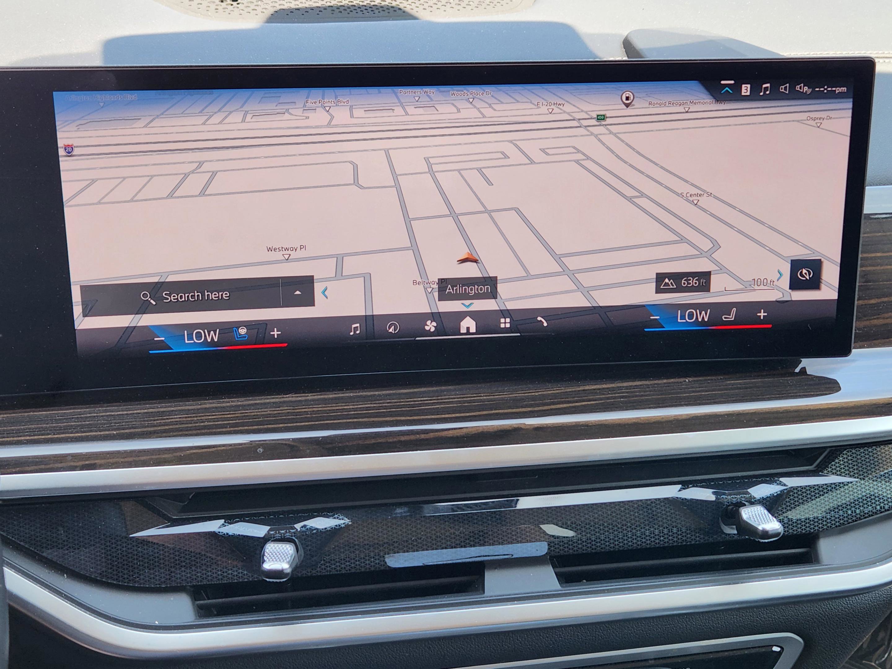 Used 2025 BMW X7 xDrive40i image 10