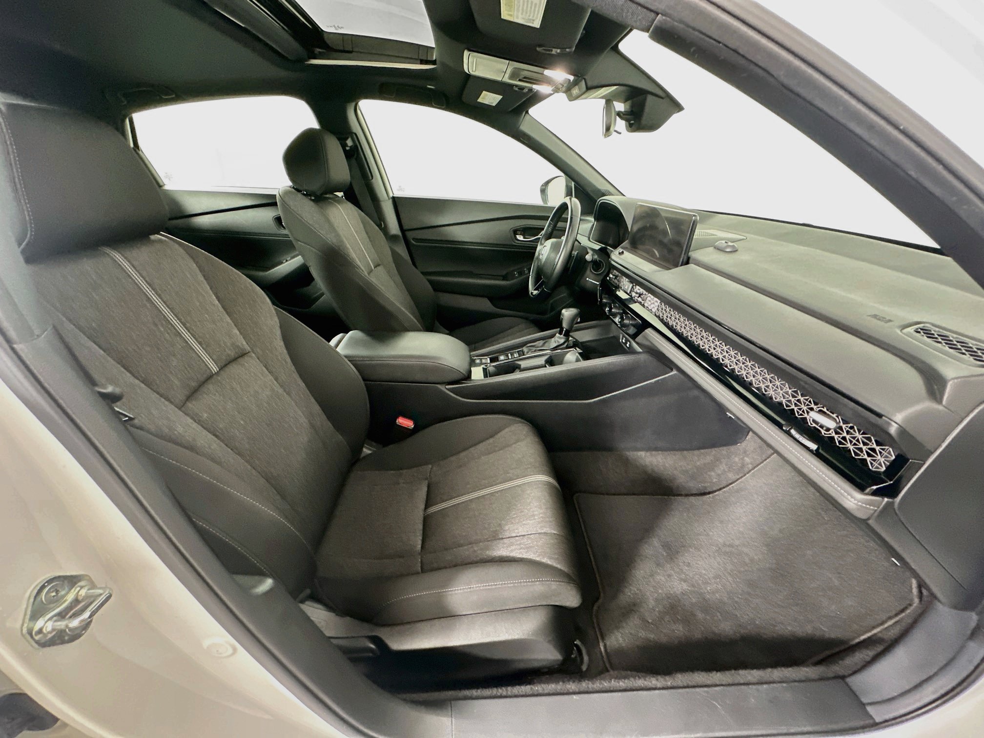 Used 2024 Honda Accord Sport image 29