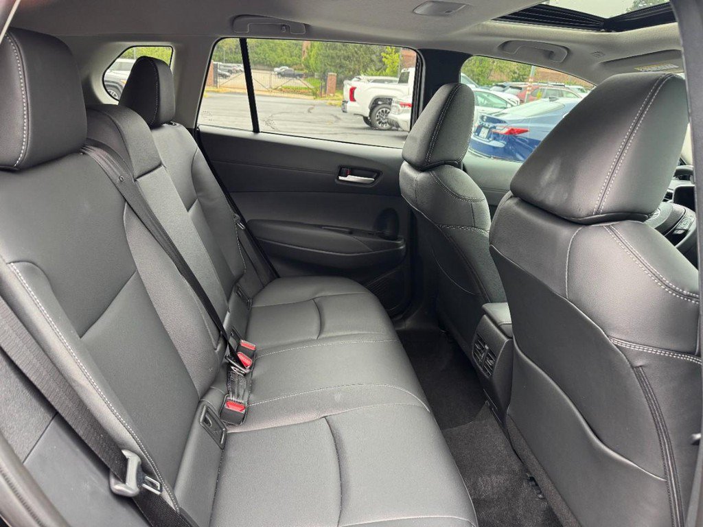 Used 2026 Toyota Corolla Cross XLE w/ Convenience Package FWD image 14