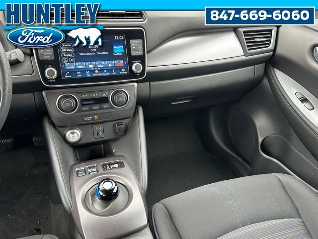 Used 2024 Nissan Leaf S image 13