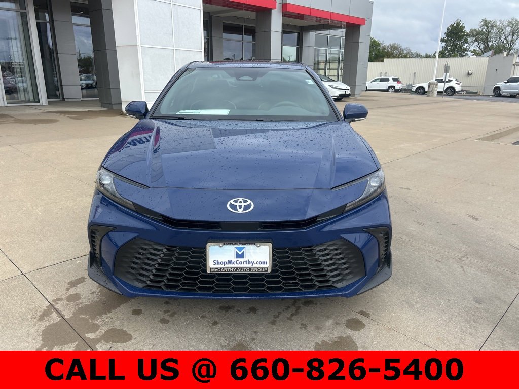 New 2026 Toyota Camry SE image 2