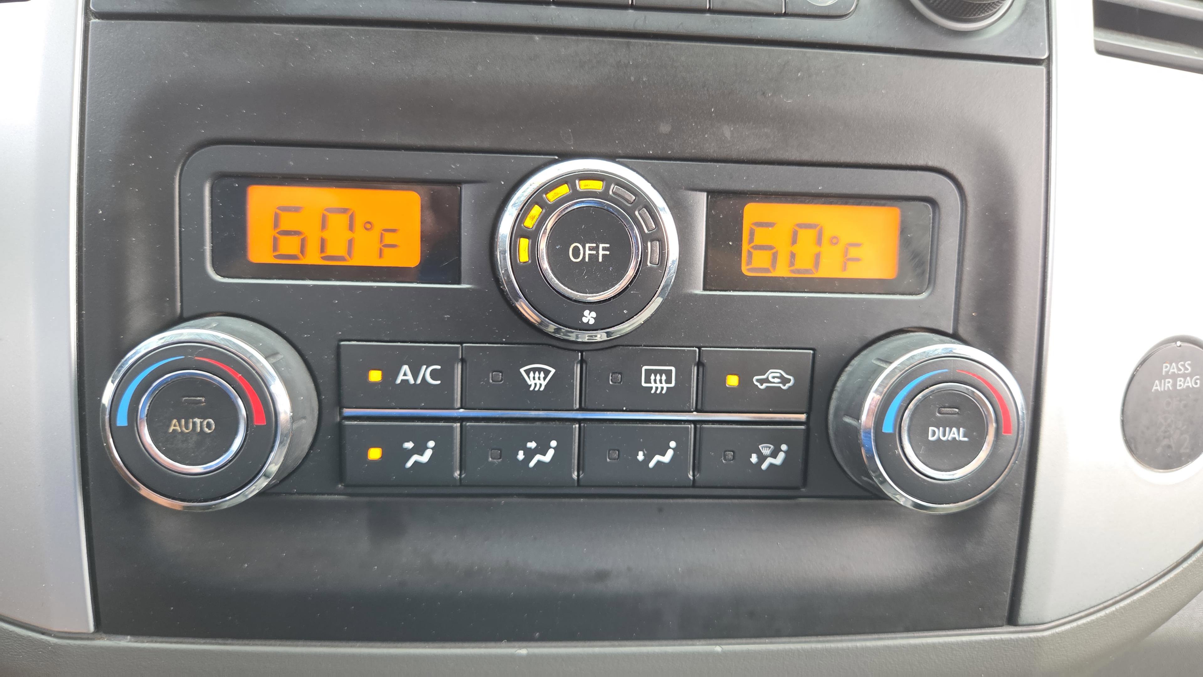 Used 2013 Nissan Frontier SV w/ SV Value Truck Pkg image 29