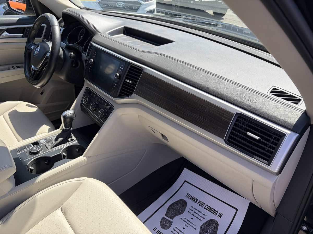 Used 2018 Volkswagen Atlas SE AWD/4WD image 29