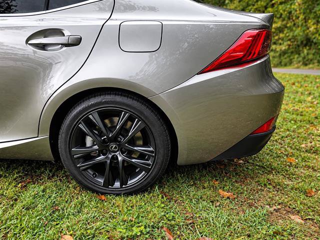 Used 2018 Lexus IS 300 AWD w/ Accessory Package image 8