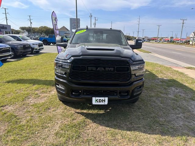 Used 2024 RAM 2500 Limited image 2