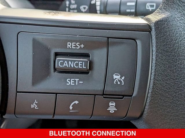 Certified 2025 Nissan Kicks SV AWD/4WD image 21