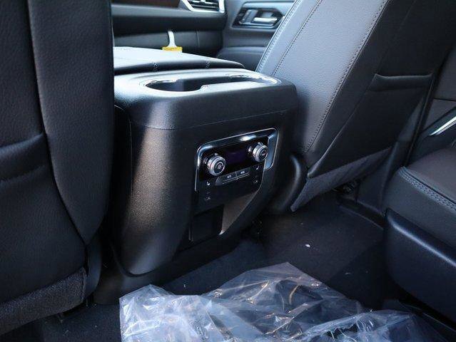 New 2026 GMC Yukon Denali image 17