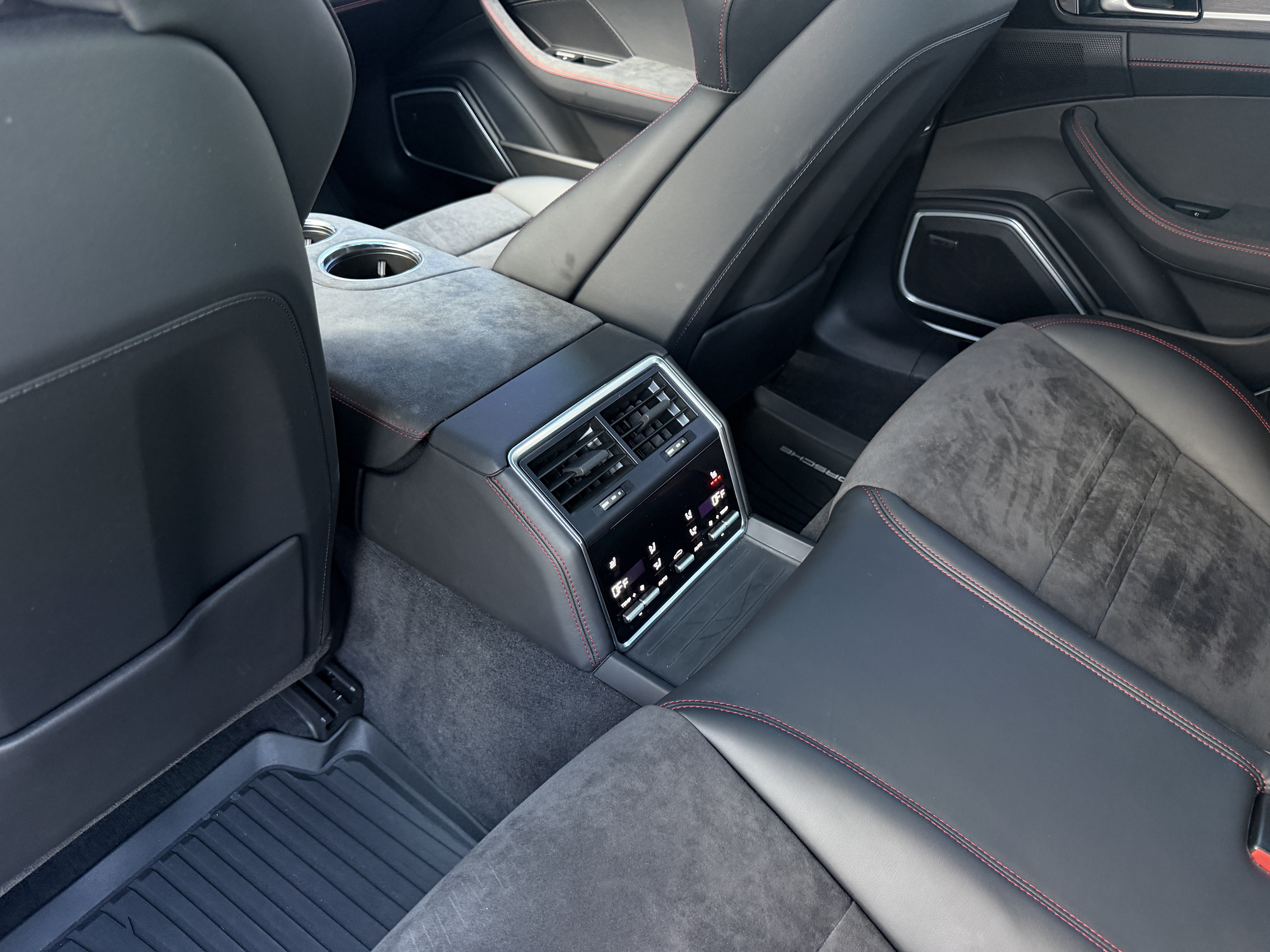 Certified 2023 Porsche Panamera GTS AWD/4WD image 29