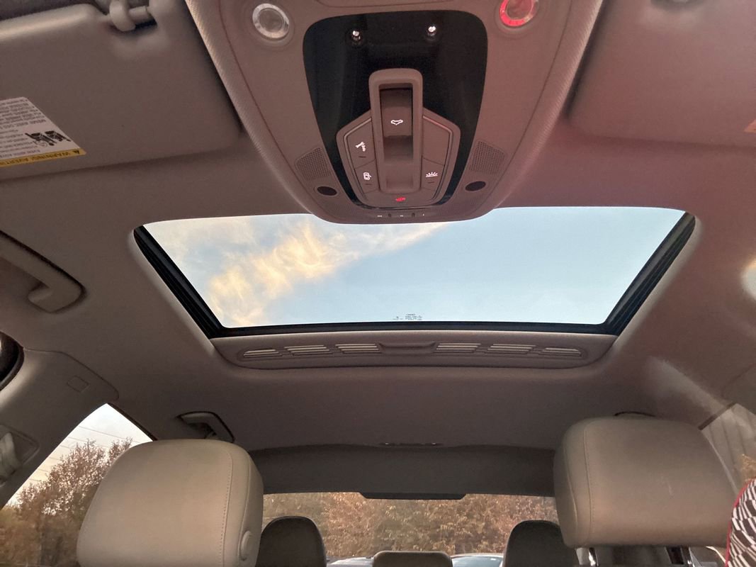 Used 2018 Audi A4 2.0T Premium Plus w/ Premium Plus Package image 16