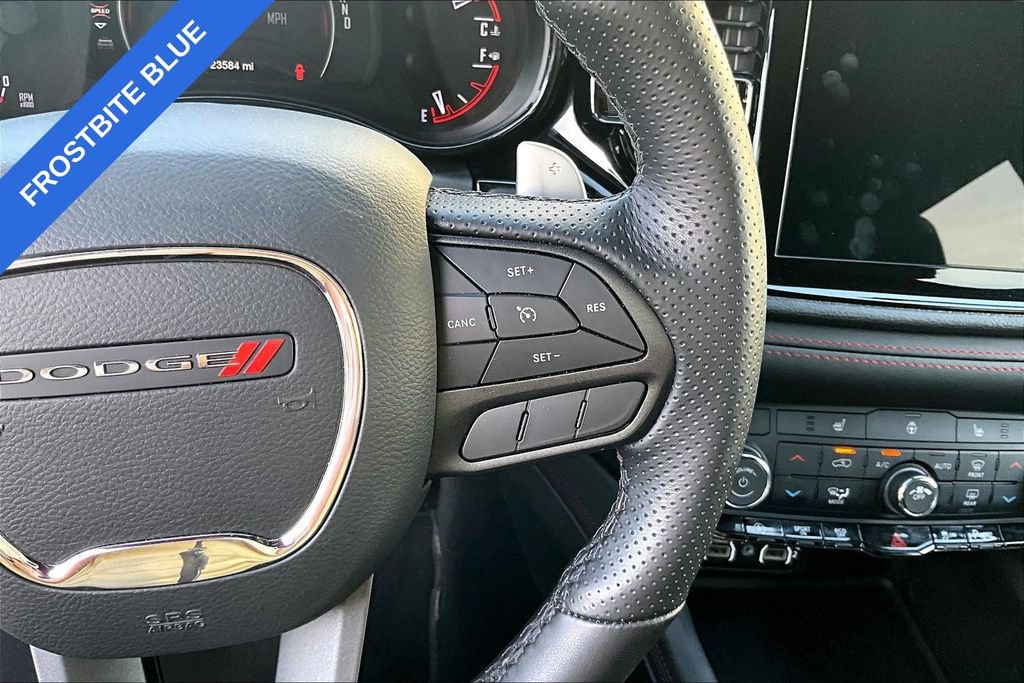 Used 2025 Dodge Durango GT AWD/4WD image 18