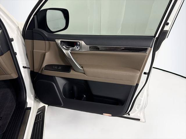 Certified 2023 Lexus GX 460 Luxury w/ Off Road Package AWD/4WD image 25