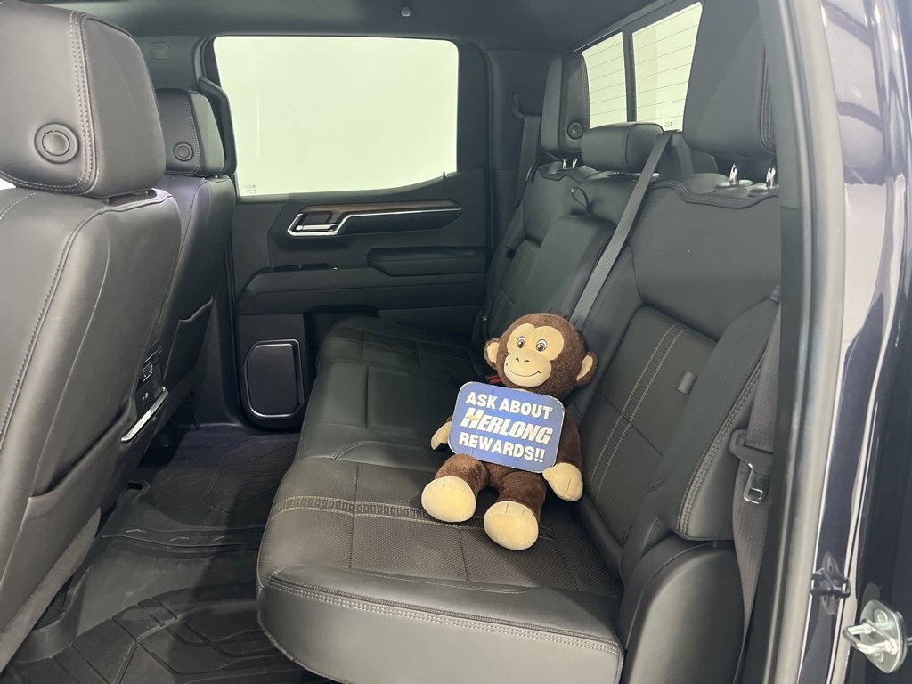 Used 2023 Chevrolet Silverado 1500 High Country w/ High Country Premium Package image 24