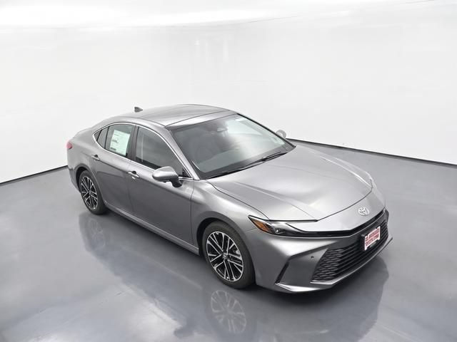 New 2025 Toyota Camry XLE w/ Premium Plus Package FWD image 18