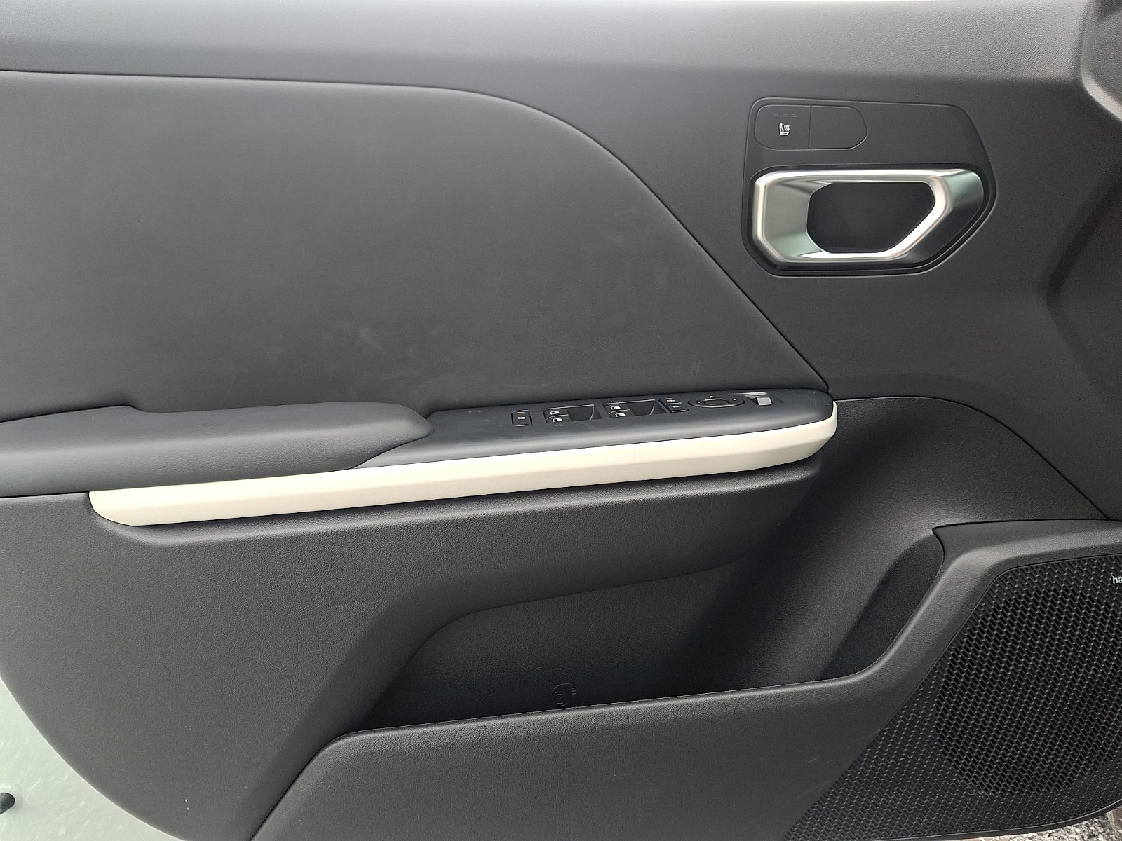 New 2026 Kia K4 GT-Line Turbo FWD image 8