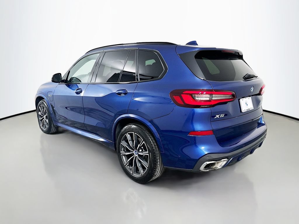 Used 2023 BMW X5 xDrive45e w/ Executive Package AWD/4WD image 7