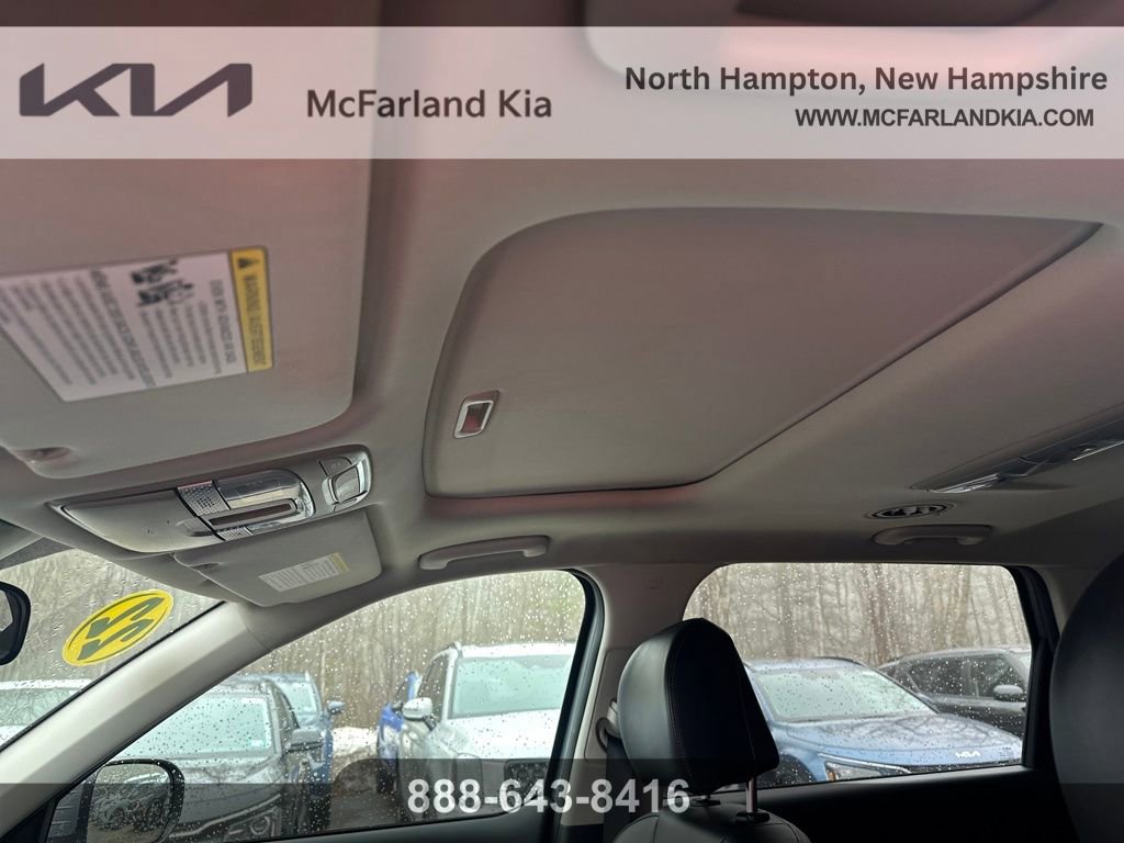 Used 2022 Kia Telluride S image 19