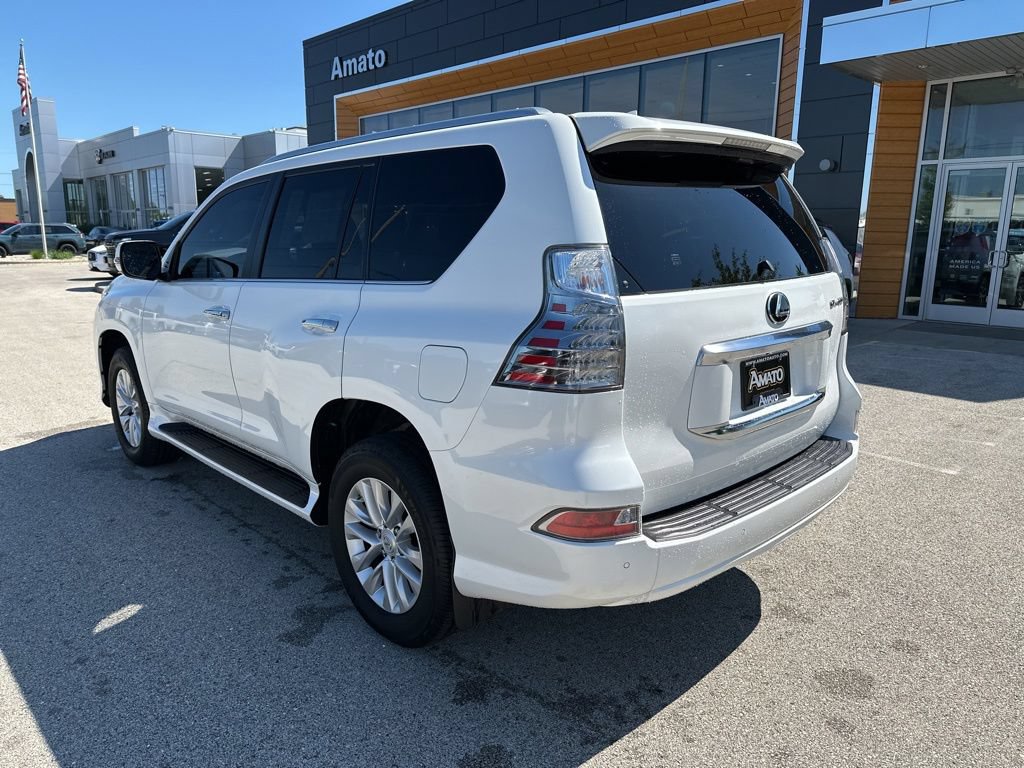 Used 2022 Lexus GX 460 Premium w/ Premium Package AWD/4WD image 9