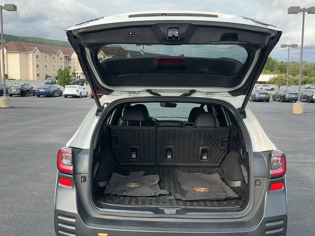 Used 2022 Subaru Outback Wilderness AWD/4WD image 32