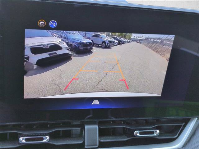Used 2026 Chevrolet Equinox LT w/ Convenience Package II FWD image 14