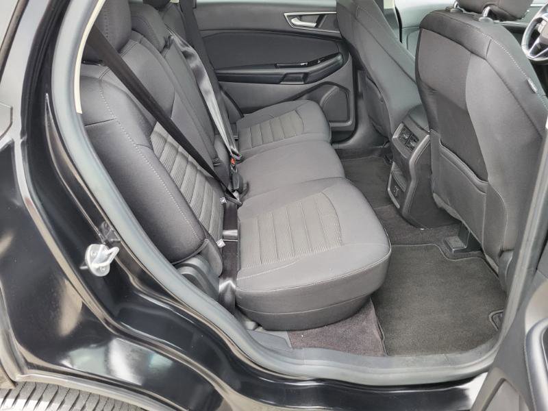 Used 2016 Ford Edge SEL image 37