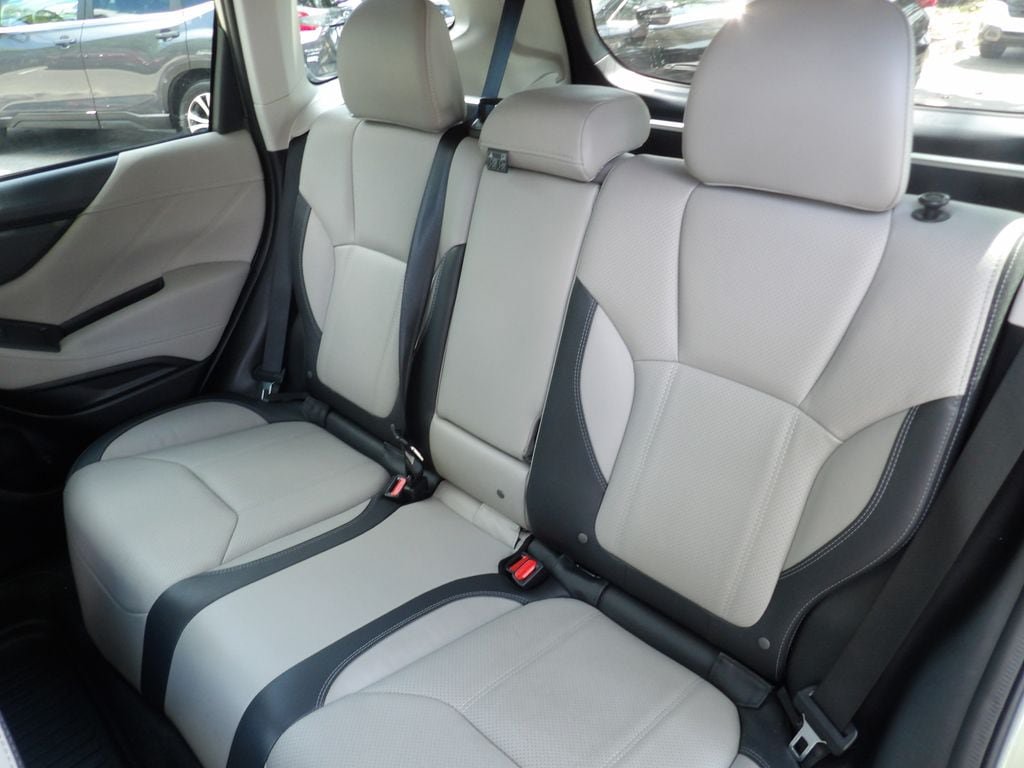 Used 2020 Subaru Forester Limited w/ Popular Package #3 AWD/4WD image 25