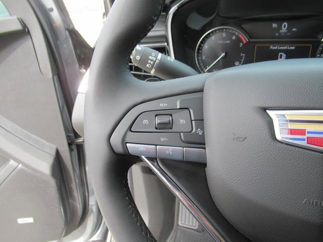 New 2025 Cadillac XT6 Luxury image 17