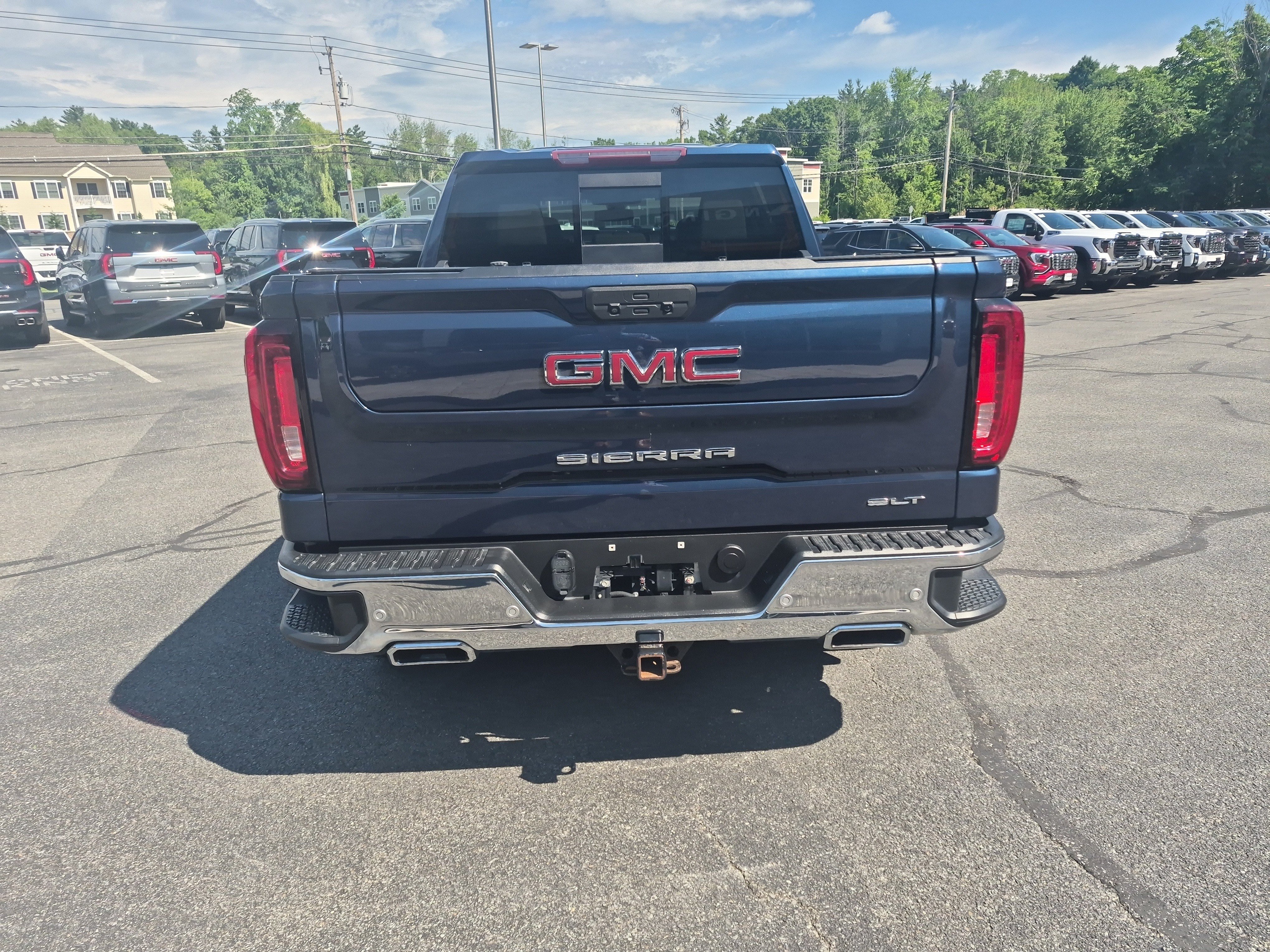 Certified 2020 GMC Sierra 1500 SLT w/ SLT Premium Plus Package AWD/4WD image 4