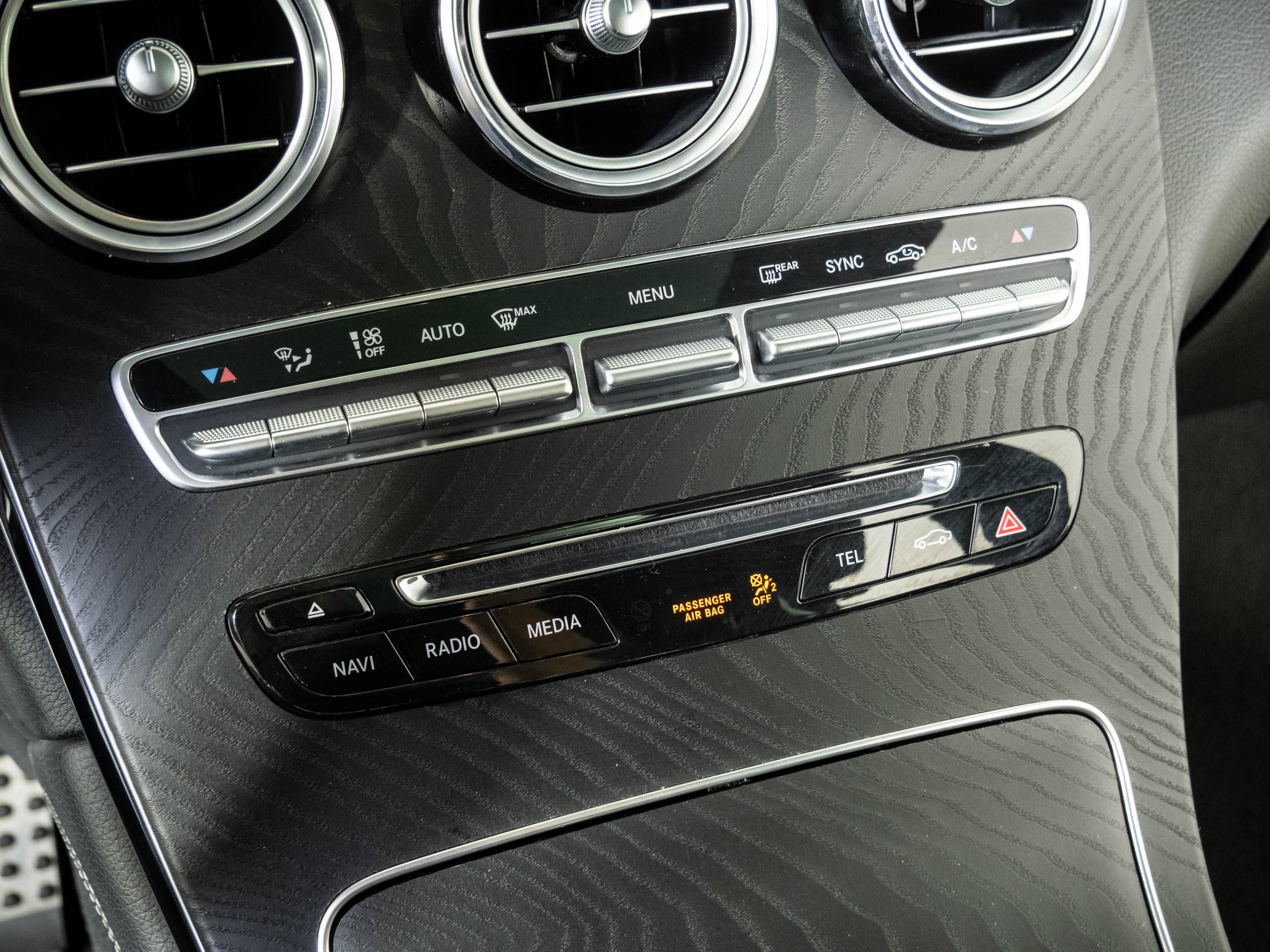 Used 2019 Mercedes-Benz GLC 300 image 14