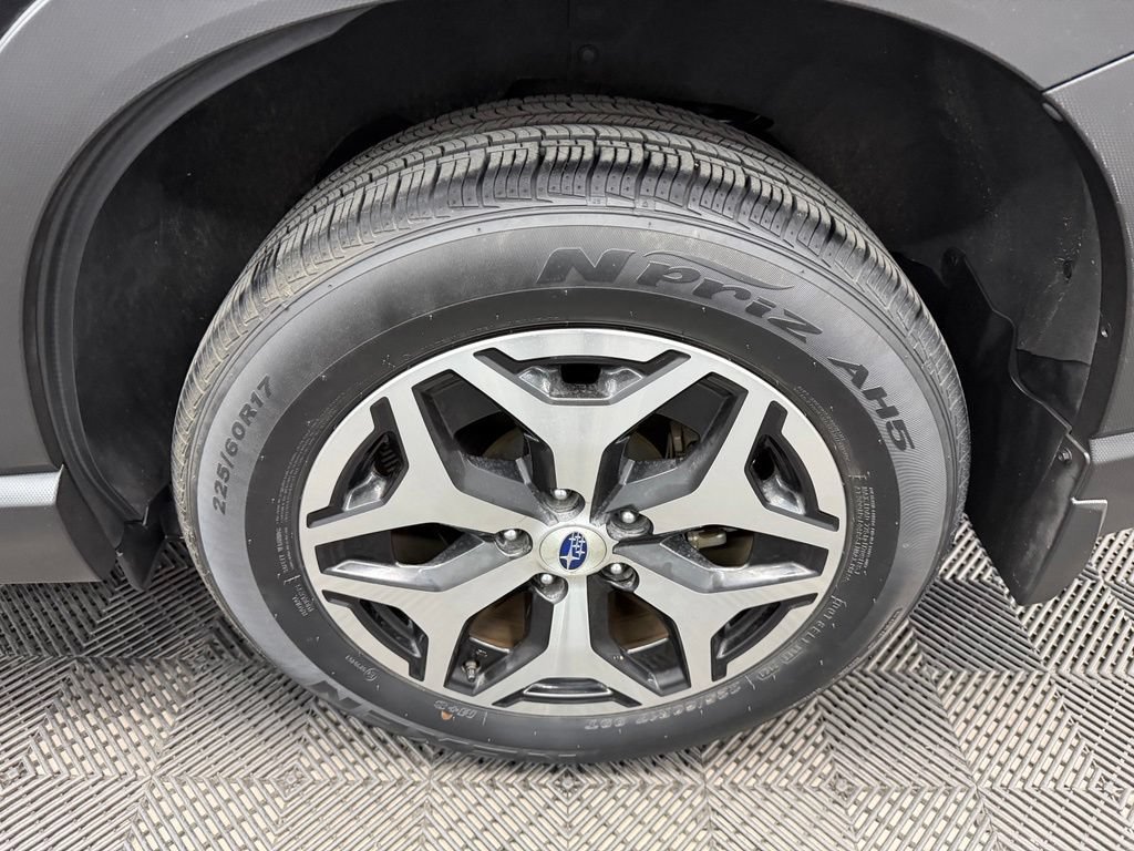 Used 2020 Subaru Forester Premium AWD/4WD image 20