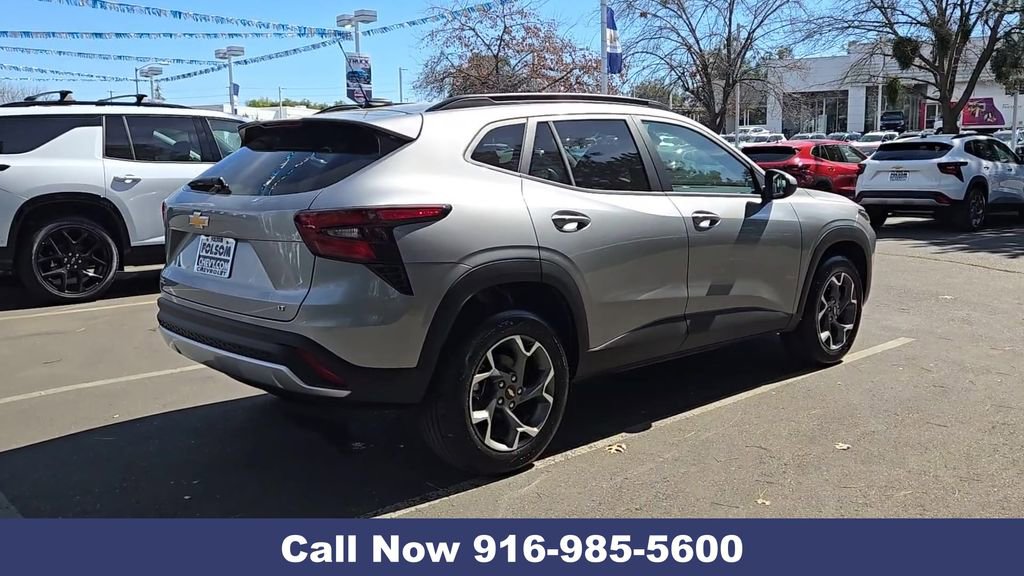 New 2026 Chevrolet Trax LT image 11