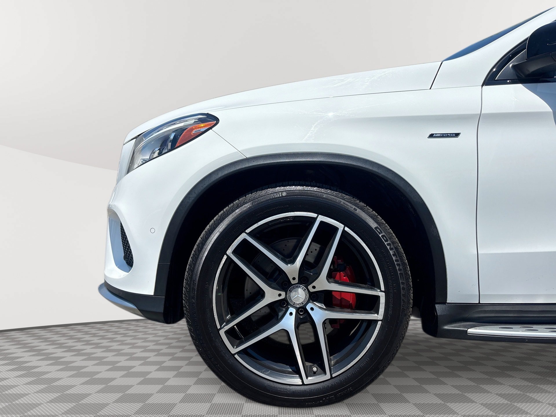 Used 2016 Mercedes-Benz GLE 450 4MATIC Coupe w/ Premium Package image 19