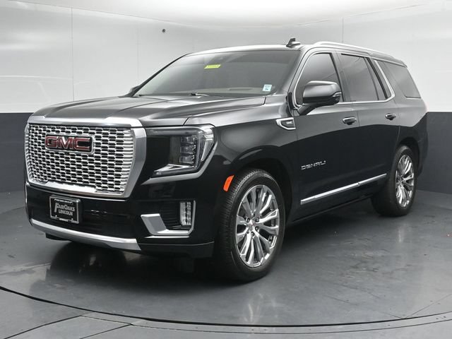 Used 2024 GMC Yukon Denali w/ Advanced Technology Package AWD/4WD image 3