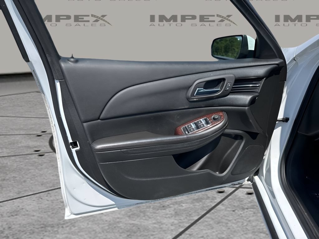 Used 2013 Chevrolet Malibu LT FWD image 21