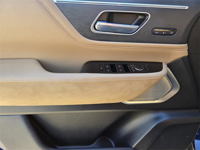 Certified 2025 INFINITI QX80 Sensory image 26