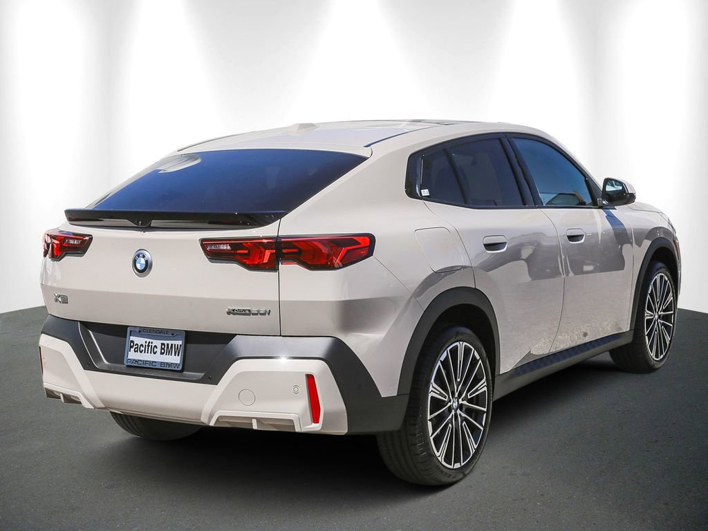 New 2026 BMW X2 xDrive28i w/ Technology Package AWD/4WD image 6