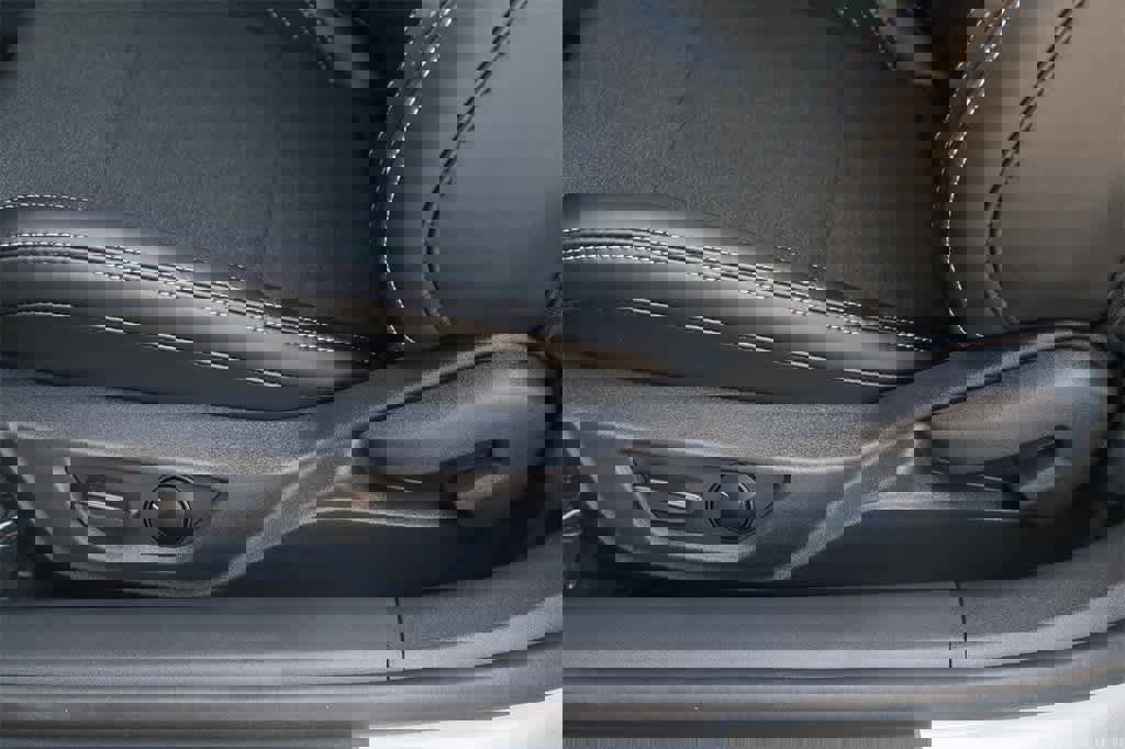 New 2025 Ford Mustang Coupe image 18