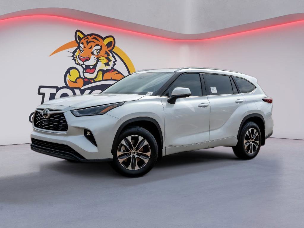 New 2026 Toyota Highlander XLE