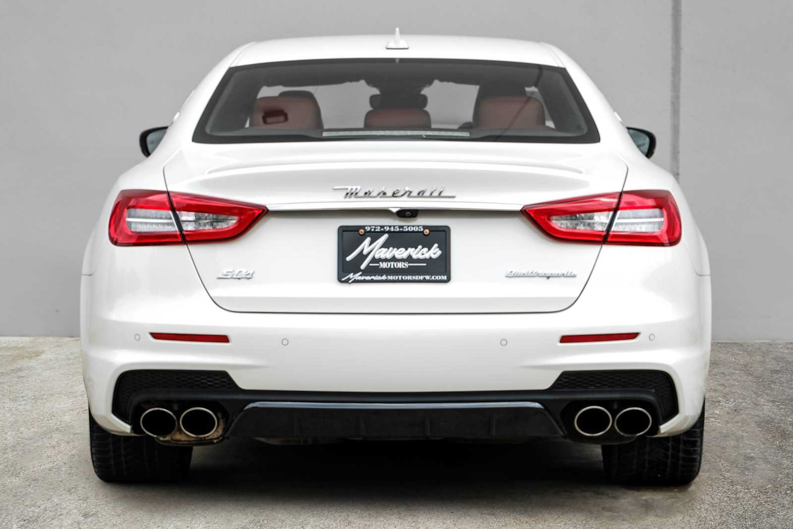 Used 2018 Maserati Quattroporte S GranSport Q4 AWD/4WD image 10