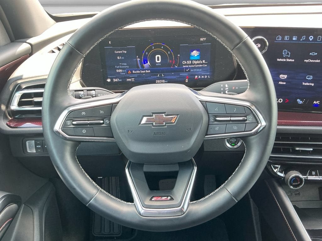 Used 2025 Chevrolet Traverse Z71 AWD/4WD image 12