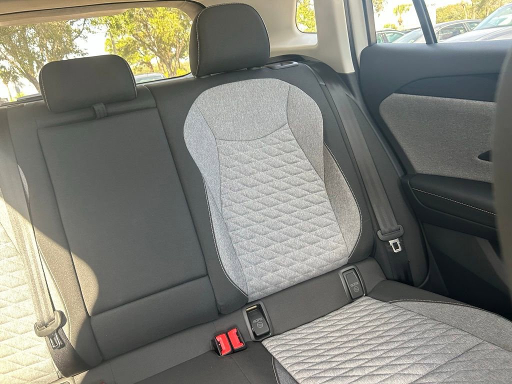 Used 2025 Volkswagen Tiguan S w/ 18" Wheel Package image 14