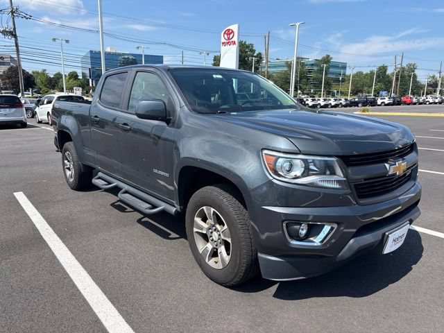 Used 2017 Chevrolet Colorado Z71 AWD/4WD image 3