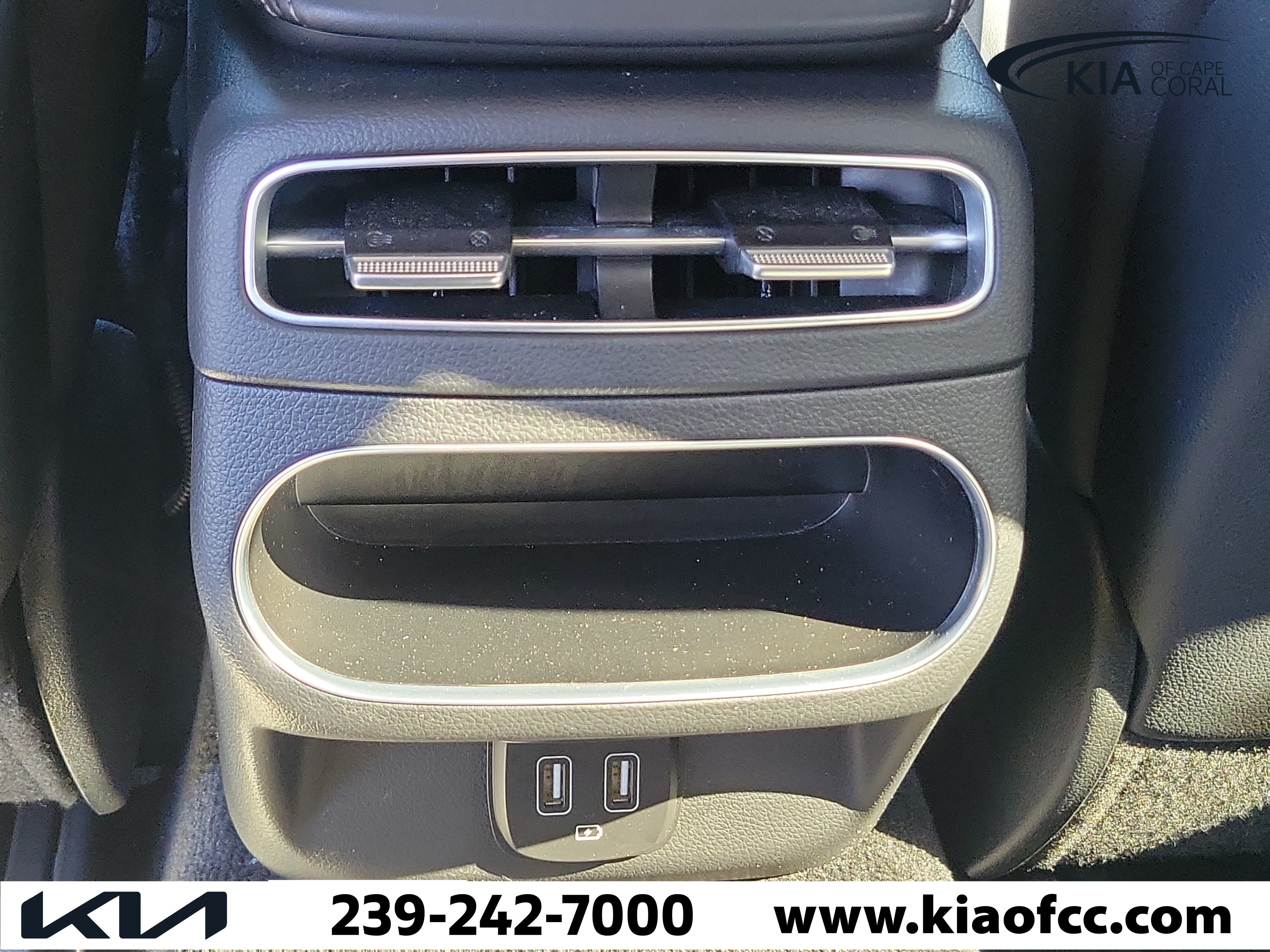 Used 2023 Genesis GV70 2.5T AWD/4WD image 14