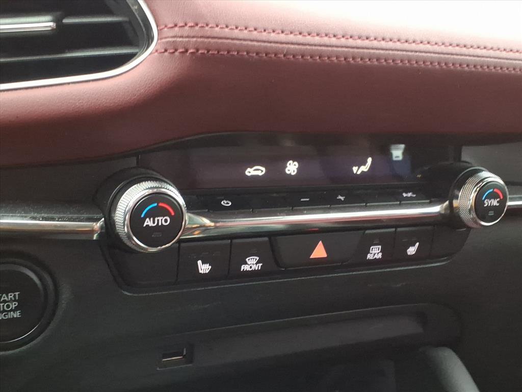 Used 2020 MAZDA MAZDA3 AWD Hatchback w/ Premium Pkg image 7