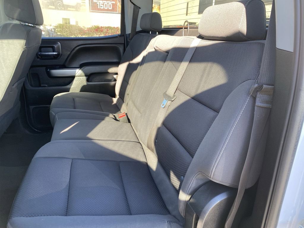 Used 2018 Chevrolet Silverado 3500 LT image 25